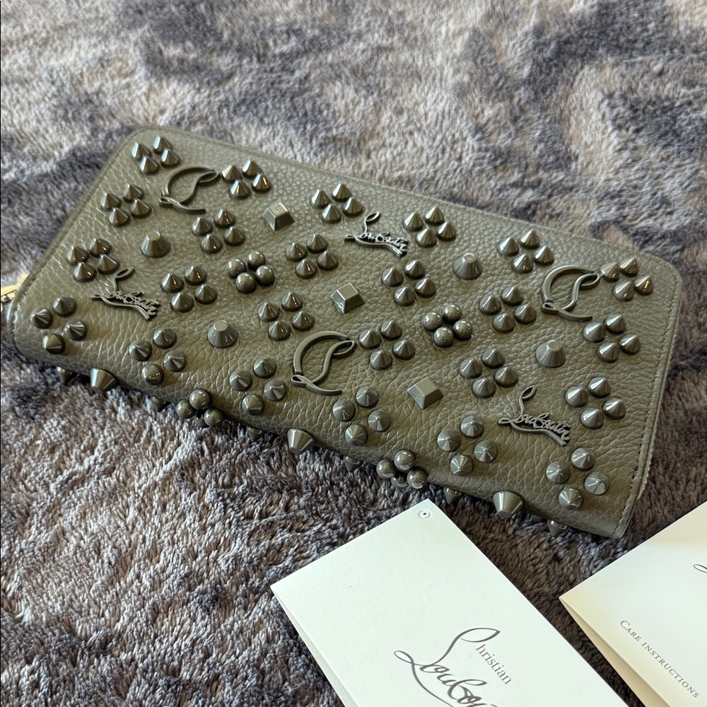 Christian Louboutin W Panettone Zip Around Wallet in Rocket color … NEW!